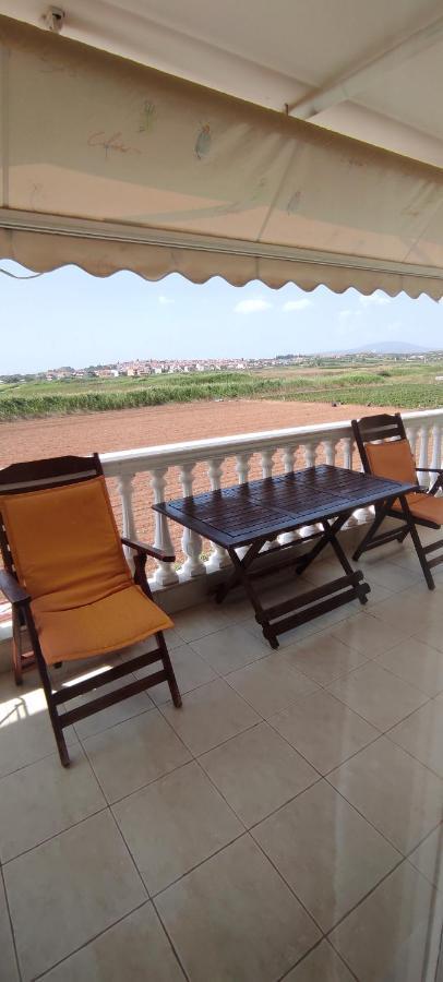 Dimar1 Seaside Apartment Paralia Dionysiou Exterior foto