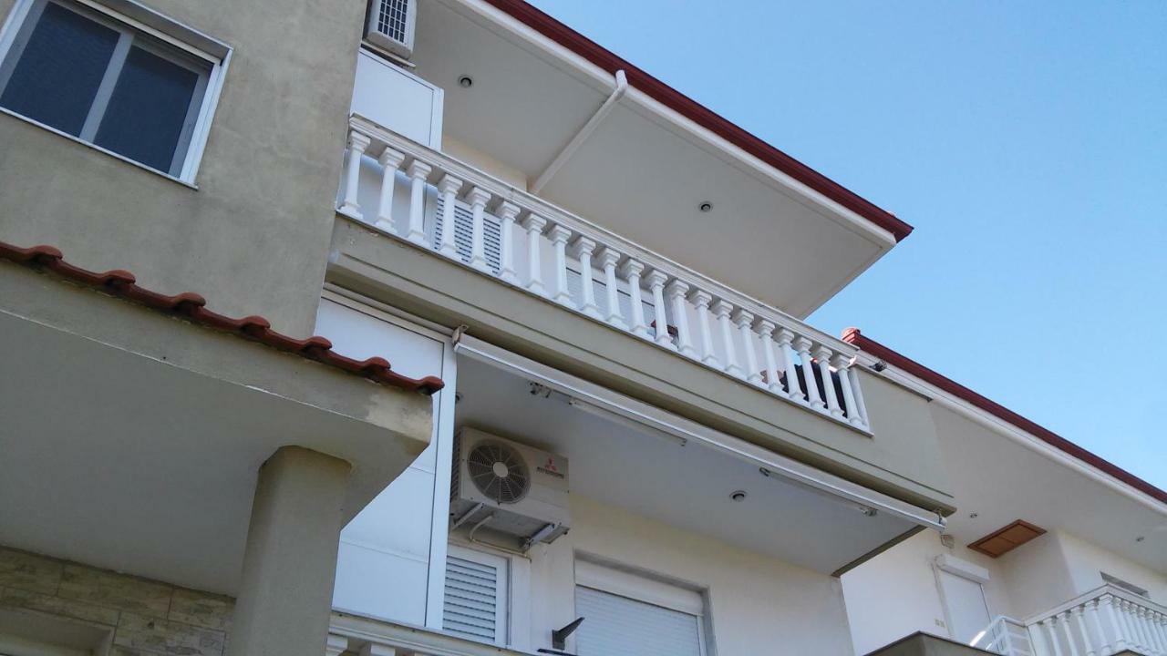 Dimar1 Seaside Apartment Paralia Dionysiou Exterior foto