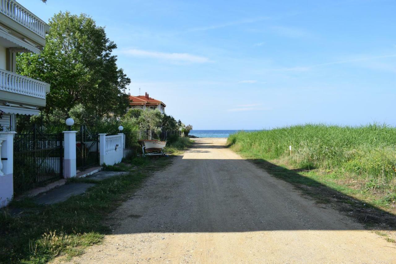 Dimar1 Seaside Apartment Paralia Dionysiou Exterior foto
