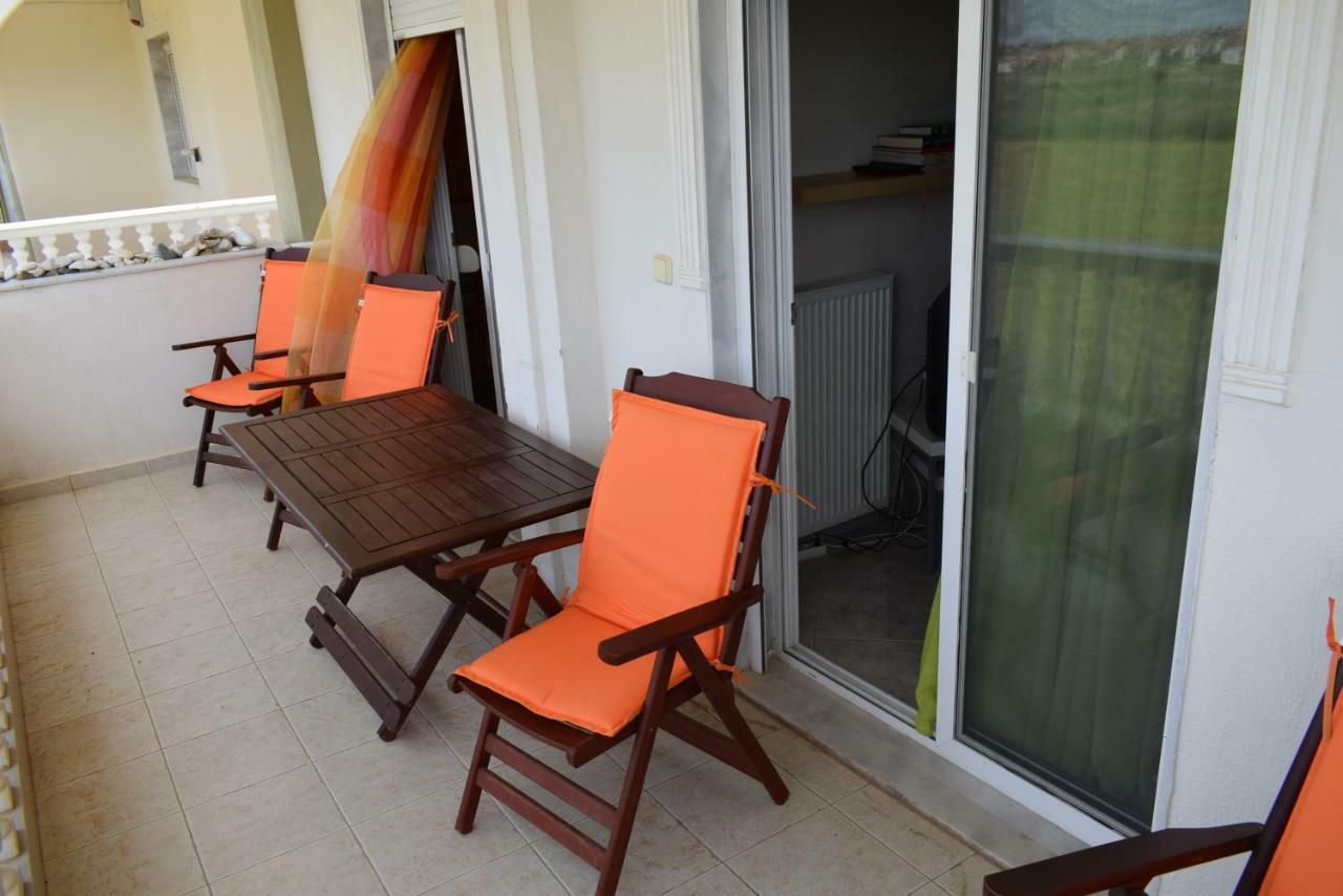 Dimar1 Seaside Apartment Paralia Dionysiou Exterior foto